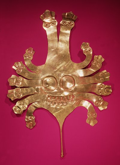 Head of Medusa, från Peru (guld) av Nazca Culture