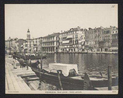 Utsikt över Canal Grande i Venedig Venedig - Canal Grande - Veduta generale (titel på objekt) av Neue Photographische Gesellschaft