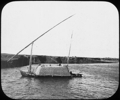 En lastad dahabiyeh, Egypten, c1890 av Newton and Co