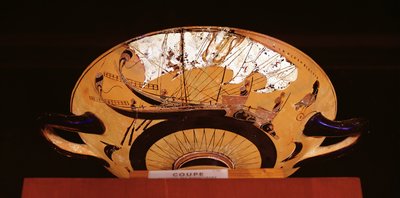 Detalj av utsidan av en attisk bägare med svart figur föreställande ett grekiskt segelskepp, ca 520 f.Kr. (keramik) av Nikosthenes