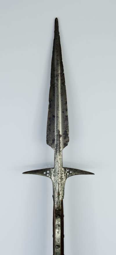 Lugged Spear, mitten av 1400-talet - början av 1500-talet (stål med kopparinlägg och moderna restaureringar) av Northern Italian School