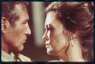 Paul Newman och Faye Dunaway på uppsättningen av "Towering Inferno" av Orlando Suero