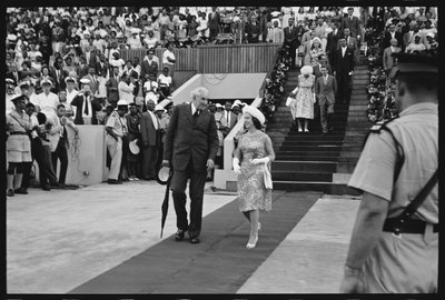 Prinsessan Margaret och premiärminister Bustamante firar Jamaicas självständighet 1962 (s/v foto) av Orlando Suero