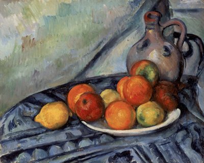 Frukt och en kanna på ett bord av Paul Cézanne