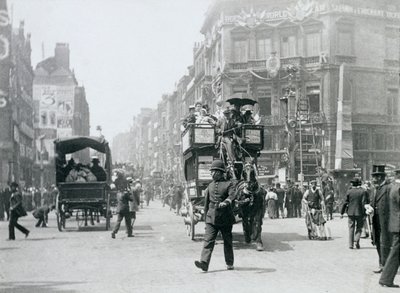 Ludgate Circus, London, förberedde sig för drottning Victorias diamantjubileum, 1897 av Paul Martin