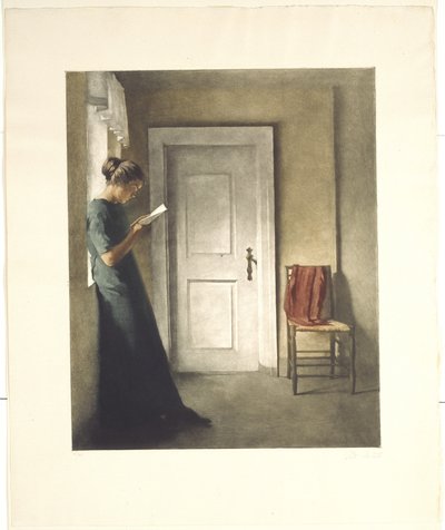 Inredning med röd sjal av Peter Vilhelm Ilsted