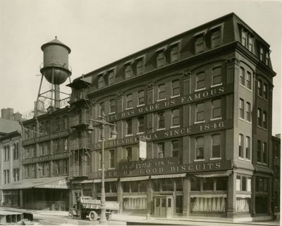 J. S. Ivins Son Inc. - Baker of Good Biscuits (s/v foto) av Photographer American