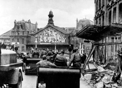 Tyska soldater vid Lille station av Photographer French