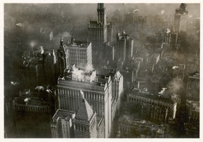 Flygfoto över centrala Manhattan, taget från LZ 127 Graf Zeppelin, New York 1928 (s/v foto) av Photographer German