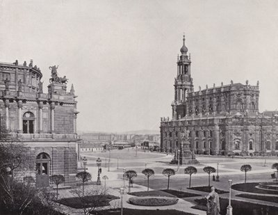 Utsikt från Zwingerwall till Theaterplatz (s/v foto) av Photographer German
