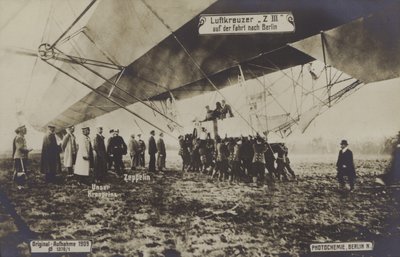 Flight of Zeppelin LZ III till Berlin av Photographer German