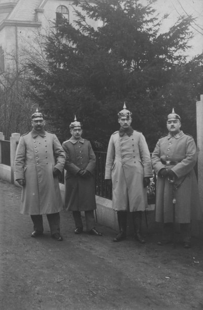 Grupp tyska arméofficerare (s/v foto) av Photographer German