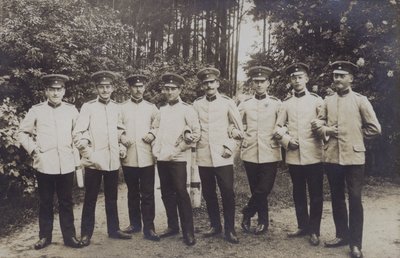 Grupp tyska arméofficerare (s/v foto) av Photographer German