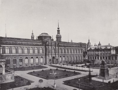 Royal Picture Gallery, utsikt från Zwinger (s/v foto) av Photographer German