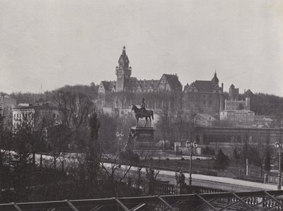 Potsdam, krigsskola och monument till kejsaren Wilhelm Des Grossen (s/v foto) av Photographer German