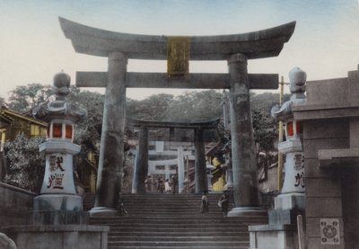 Japan, ca 1912: Big Torii vid Suwa Shrine, Nagasaki (foto) av Photographer Japanese