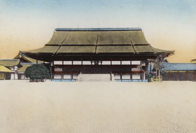 Japan, ca 1912: Shishinden Hall i Kyotopalatset, användes för nyårspublik och andra stora ceremonier; Den nuvarande kejsarens tronbesättning hölls här 1868, Kyoto (foto) av Photographer Japanese