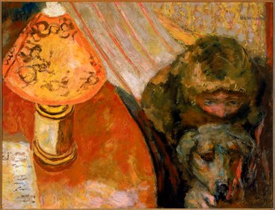 Målning av en interiör upplyst av lampljus av Pierre Bonnard