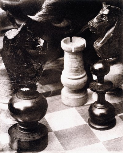 After a Game of Chess, c.1930 (oljetryck) av Pierre Dubreuil