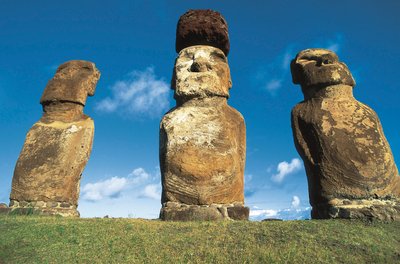 Moai-statyer, Rapa Nui National Park, Påskön, Chile av Polynesian Polynesian