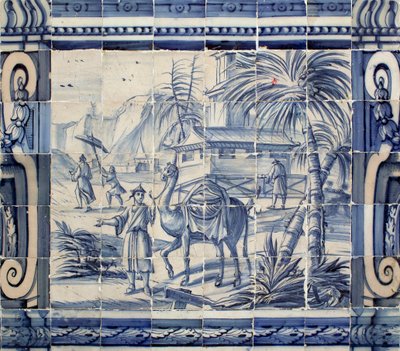 Scen med en kamel i Asien - Azulejos, målad fajans av Portuguese School