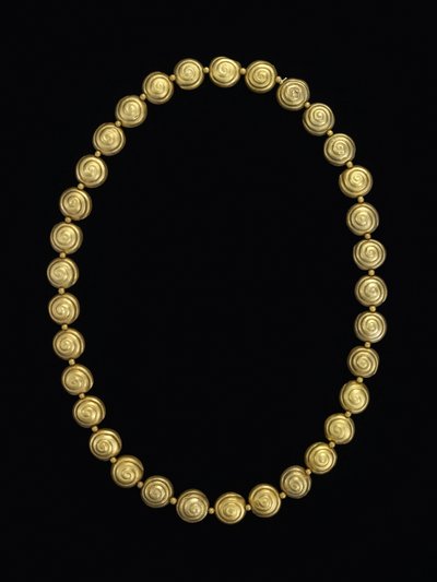 Halsband av snigelpärlor, Moche av Pre Columbian Pre Columbian
