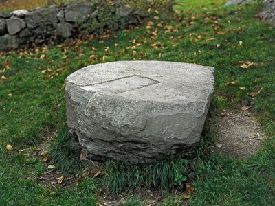 Camunnis civilisation, förhistoria: offeraltare. Period mellan yngre stenåldern och bronsåldern. Capo di Ponte, Naquane Rock Carving National Park, Valcamonica, Val Camonica, Italien av Prehistoric Prehistoric