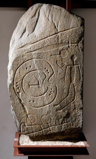 Iberic Stele of Solana of Cabanas krigare. 8:e-6:e århundradet f.Kr av Prehistoric Prehistoric