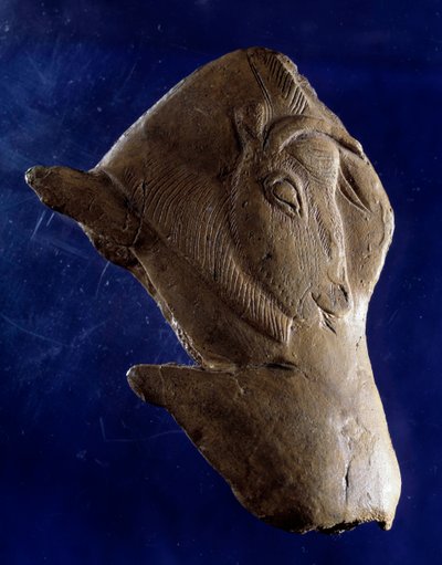 Förhistorisk konst (Övre Magdalena): "" Bison reser sig"" Skulptur i renträ från Madeleine i Dordognes skydd. 11000 f.Kr. Sön 0,10 m. Saint Germain en Laye, Nationalmuseet för arkeologi av Prehistoric Prehistoric