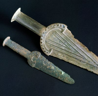 Förhistoria, etruskisk civilisation: bronsdolk från Necropole San Giovenale (Viterbo), Lazio. Bronsåldern. 1600-talet f.Kr. Rom, Luigi Pigorini Nationalmuseum för förhistorisk etnografi av Prehistoric Prehistoric