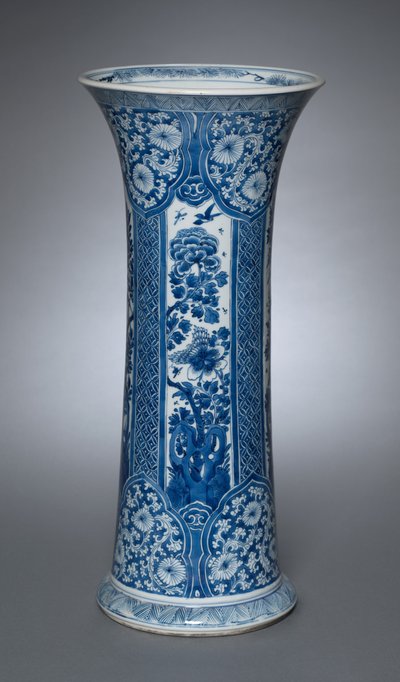 Vas med lock av Qing Dynasty Chinese School