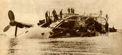 Förlust av H.M.S. Gladiator, 1908, 1933. av R. Norton