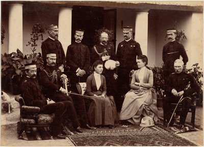 Hertigen och hertiginnan av Connaught, med överste Adam, kapten H.V. Benett, överste Becher, general Knowles, kapten Herbert, överste Cavaye, fru Cavaye och general R. Gellispie, Mhow av Raja Deen Dayal