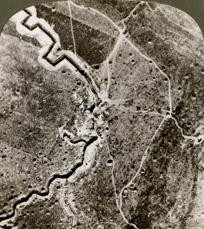 Flygfoto över de tyska linjerna, första världskriget, 1914-1918. av Realistic Travels Publishers