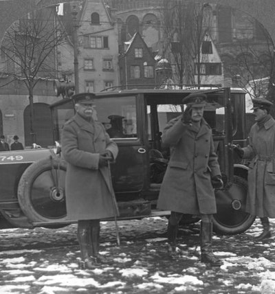 Fältmarskalk Earl Haig anländer till Köln, Tyskland, c1919-c1920 av Realistic Travels Publishers