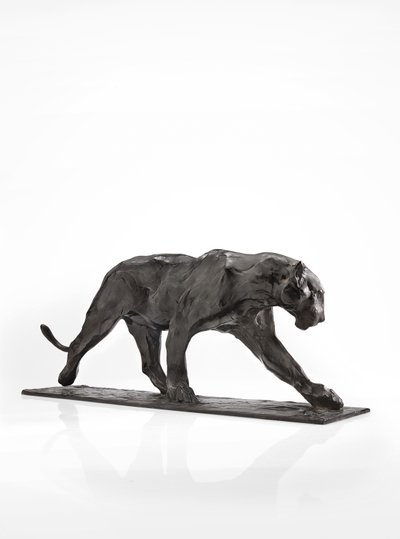 Panther walking, bakre ben höjt, ca 1904 (patinerad brons) av Rembrandt Bugatti
