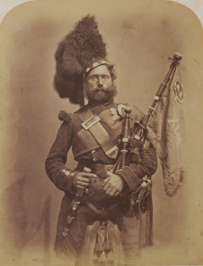 Piper David Muir, 42nd Highlanders (Black Watch) av Robert Howlett