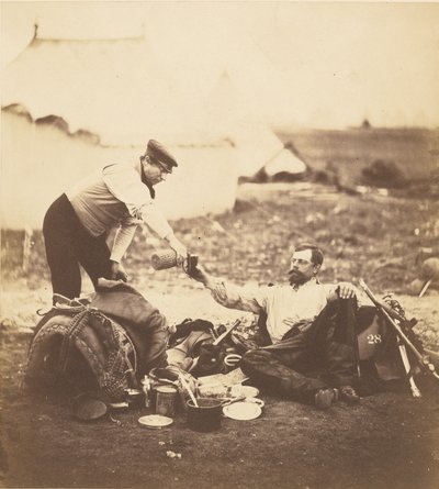 Överstelöjtnant Hallewell, hans arbetsdag är över. av Roger Fenton