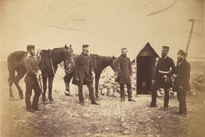 Generalmajor Garrett och officerare i hans stab. av Roger Fenton