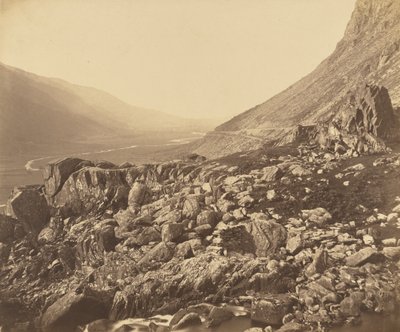 Klippor vid Glyn Francons huvud. av Roger Fenton