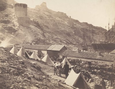 Det genuesiska slottet, Balaklava, 1855. av Roger Fenton