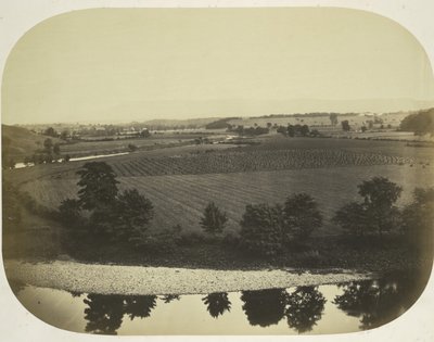 Valley of the Ribble och Pendle Hill, 1859. av Roger Fenton