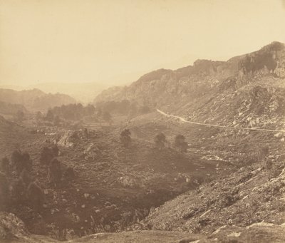Utsikt i Dolwyddellan: eftermiddag. av Roger Fenton
