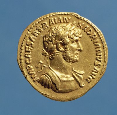 Aureus (framsidan) av Hadrianus (AD 117-AD 138) draperad, cuirassed, bär en lagerkrans. (guld) Inskription: IMP CAESAR TRAIAN HADIANVS AVG av Roman