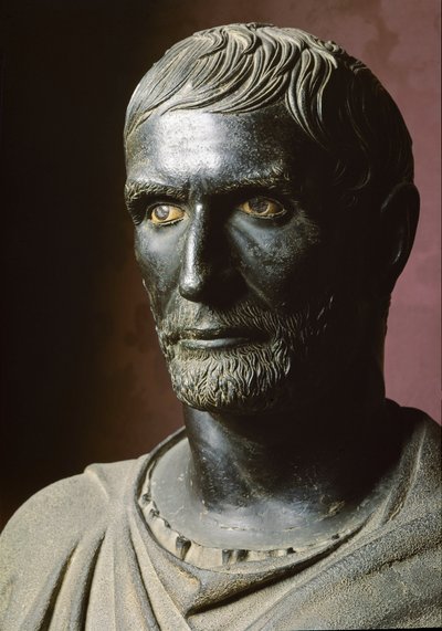 Byst av Brutus (Bruto Capitolino) (Capitolin) - Bronsskulptur. 300 f.Kr., Dim. 79 cm - Rom, Musei Capitolini, Palazzo dei Conservatori, Sala dei Trionfi - Byst av Lucius Junius Brutus, känd som Capitoline Brutus - Bronsskulptur av Roman