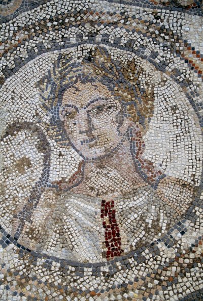 Kvinnligt ansikte, mosaik i den romerska staden Volubilis (UNESCOs världsarvslista av Roman