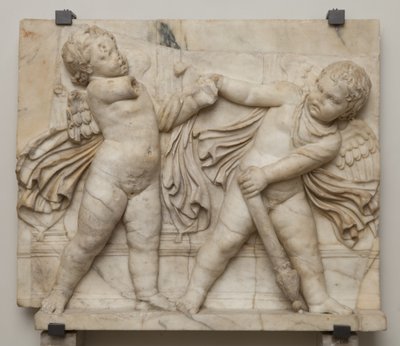 Fragment från "Saturnus tron" (marmor) av Roman