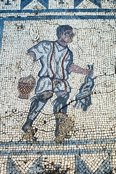 Jägare i den romerska trädgården (mosaik) av Roman