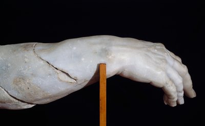 Polyphemus högra hand, fragment av Polyphemus Group, eller Ulysses som förblindar Polyphemus, marmorskulptur av Agesander, Athenodorus och Polydorus, kopia av original från den hellenistiska perioden, romersk civilisation av Roman