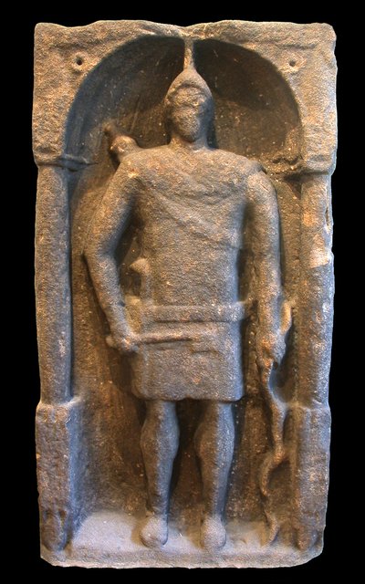 Romersk gravsten föreställande en hamisk (syrisk) bågskytt, ca 125-40 e.Kr av Roman